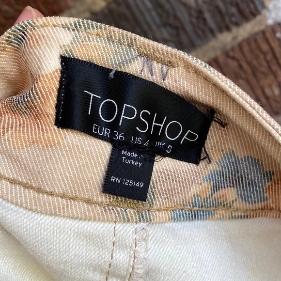 TOPSHOP floral denim mini skirt - Picture 4 of 4
